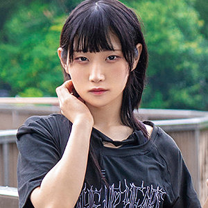 bini487jp.jpg